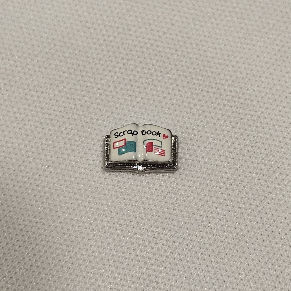 ORIGAMI OWL *single* Floating Charm